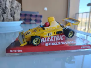 Scalextric Ferrari B3 Amarillo