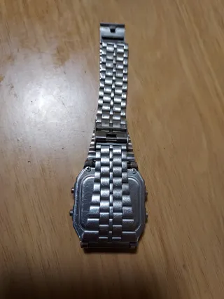 Reloj Casio World Time