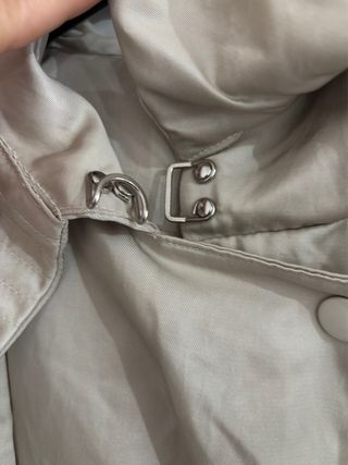 Gabardina Nike Beige Talla XS