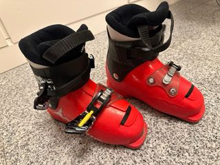 Esquís Elan Formula niño + botas y guantes