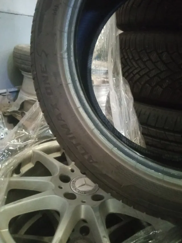 2 Neumáticos 215/45r17 General Altimax One S