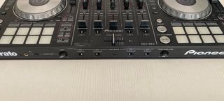 Controladora DJ Pioneer DDJ-SX2