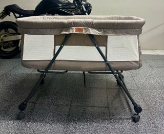 Cuna plegable con colchón