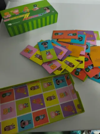 Dominó infantil con caja