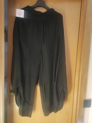 Pantalón seda negro talla única