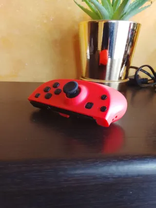 Mando derecho Nintendo Switch Rojo