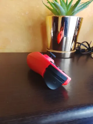 Mando derecho Nintendo Switch Rojo