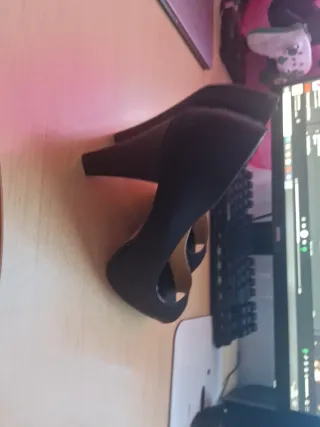 Zapatos de fiesta negros