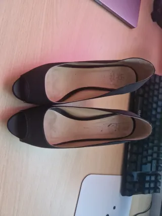 Zapatos de fiesta negros