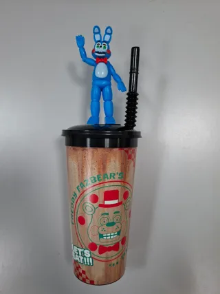 Five Nights at Freddy's 2 Vaso 50ml + Paja