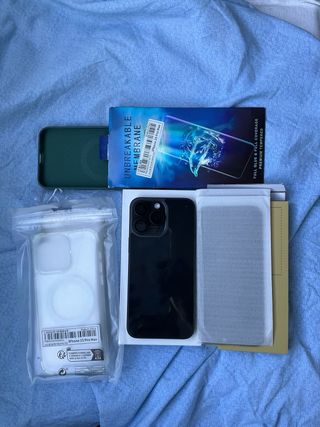 iPhone 15 Pro Max 512GB nero.