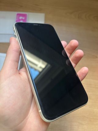 iPhone 11 128GB + REGALO Fundas y Protectores