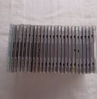 Lote 25 Cajas CD Vacías