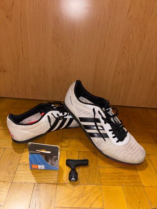 Zapatillas Adidas Clavos Blancas Negras