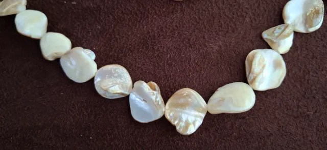 Collar de Nácar Natural