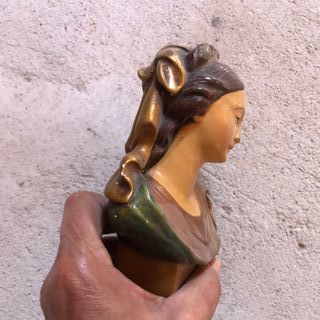 Busto mujer escayola S.XIX 14cm
