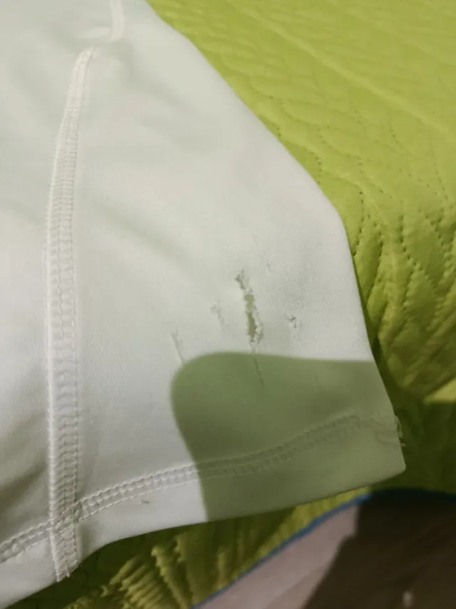 Camiseta Real Madrid - Talla M [Temporada 2010/11]