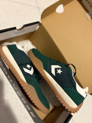 Zapatillas Converse Verdes y Marrones