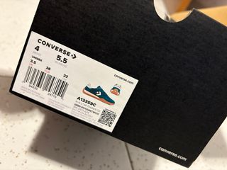 Zapatillas Converse Verdes y Marrones