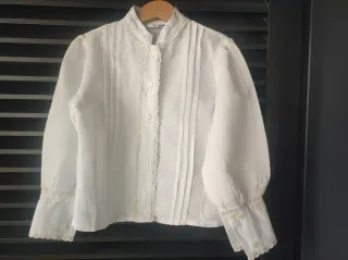 Camisa blanca casera niña. Talla 8