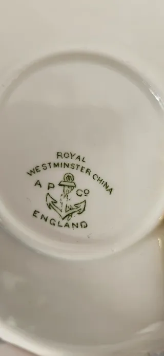 Set 4 piattini inglesi da tè in verde 1