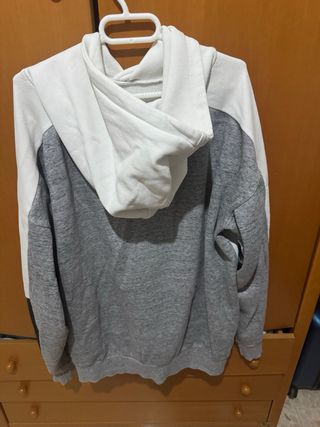 Sudadera Bershka FADE Talla S