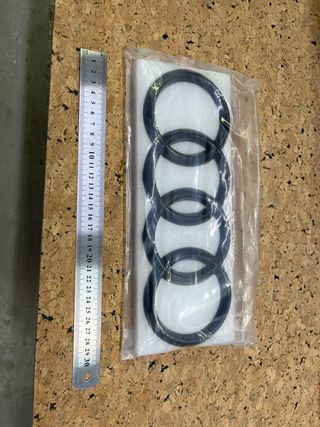 Logos Audi Negro Piano