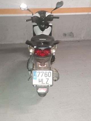Honda SH 125 Scooter