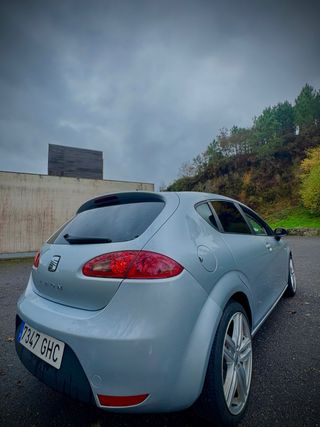 SEAT Leon fr tdi / full baquets xenon techo