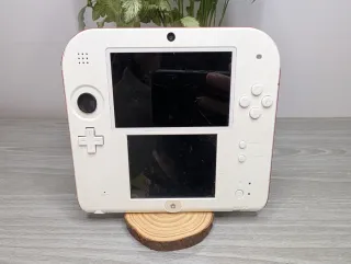 Nintendo 2DS per parti