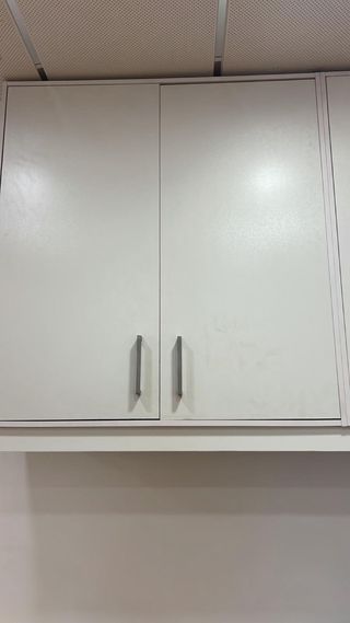 Armario colgante blanco