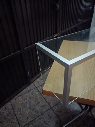 Vitrina expositor cristal y metal