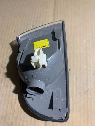 Piloto Intermitente Delantero Izq. Audi A8 (4D).