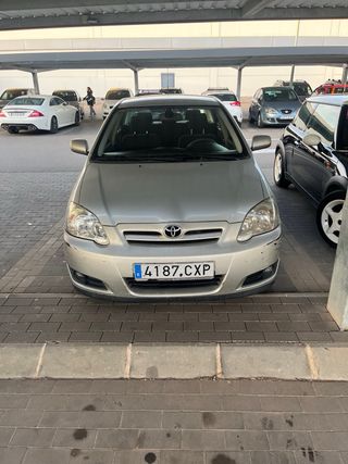 Toyota Corolla 2004