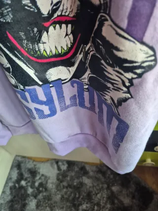 Sudadera Joker Arkham Asylum Morada