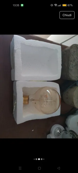 Lampada in pietra e vetro