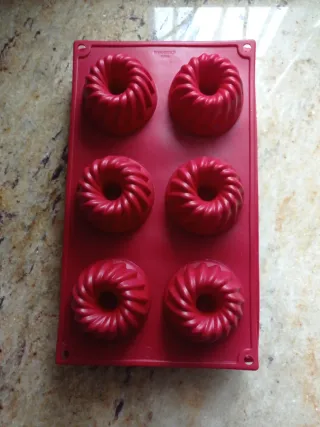 Stampo in silicone per 12 mini torte