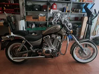 Suzuki Intruder VS 1400