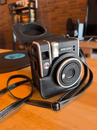 Cámara Instantánea Fujifilm Instax Mini 40 Negra