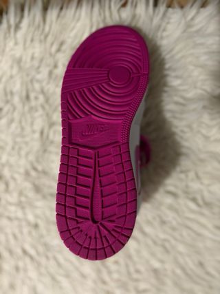 Zapatillas Jordan Air Mid Rosa y Blancas