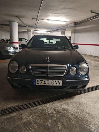 Mercedes-Benz Clase E 2003