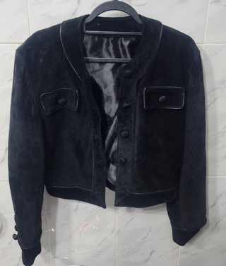 Chaqueta de ante negra