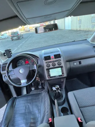 Volkswagen Touran 2010