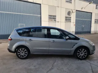Ford S-MAX 2010