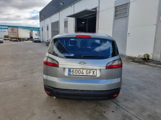 Ford S-MAX 2010