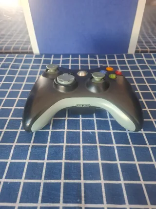 XBOX360 ORIGINAL MANDO NEGRO