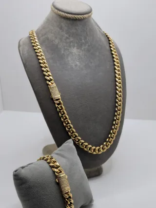 Conjunto Cadena y Pulsera Acero Quirúrgico Chapado