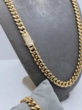 Conjunto Cadena y Pulsera Acero Quirúrgico Chapado