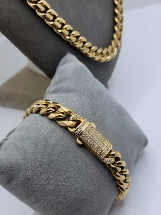 Conjunto Cadena y Pulsera Acero Quirúrgico Chapado