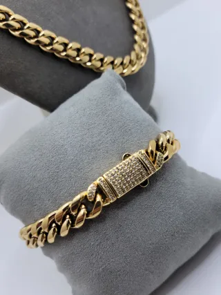 Conjunto Cadena y Pulsera Acero Quirúrgico Chapado